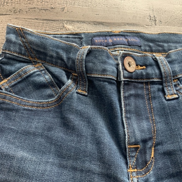 Rock & Republic Kashmiere Skinny Jean Size 2, Preloved in great condition - Picture 2 of 5